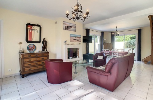 Hauteville-sur-Mer House | Villa BZ 1min from the sea wall and its sandy beach
