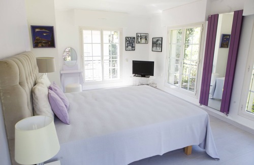 Saint-Germain-en-Laye Bed & Breakfast | Villa Castoria