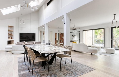 Le Perreux-sur-Marne House | Villa de l'Artois - sur les bords de Marne