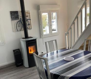 Saint-Martin de Brehal House | Villa Proche Mer St Martin de BREHAL