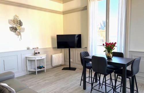 Cabourg Apartment | Villa Saint Laurent - Appartement standing vue mer, 40m plage, parking
