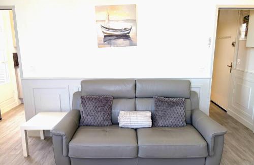 Cabourg Apartment | Villa Saint Laurent - Appartement standing vue mer, 40m plage, parking