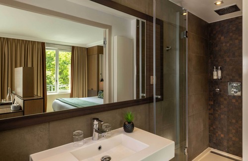 Quartier de l'Ecole-Militaire Hotel | Villa Saxe Eiffel