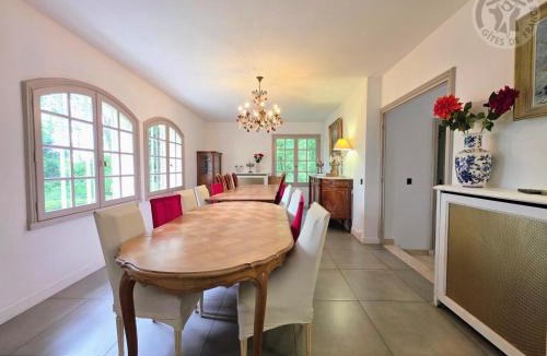 Herbeville House | Villa spacieuse et paisible - 15 pers. - FR-1-527-119
