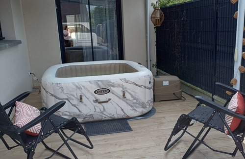 Carquefou Villa | Villa with suite all comforts swimming pool and spa 10 min Nantes
