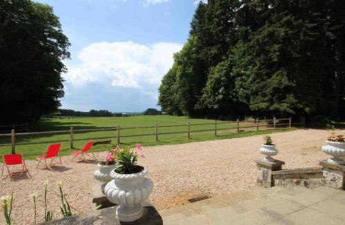Bellavilliers House | Vivez le Charme du Château avec WiFi à Bellavilliers - FR-1-497-102