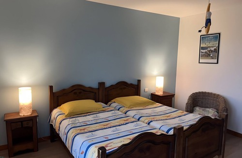 Huisnes-sur-Mer Bed & Breakfast | “Vol de mouettes” Guest Room with Shared Garden and Wi-Fi
