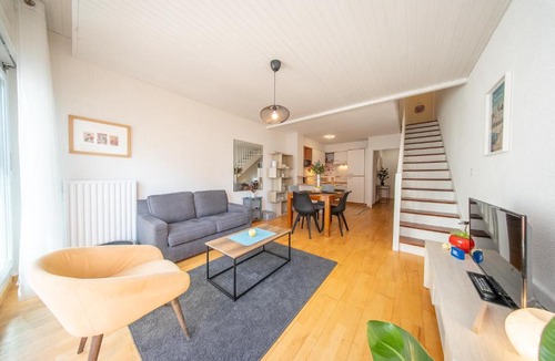 Larmor-Plage Apartment | Vue mer et garage privé Port de Kernével
