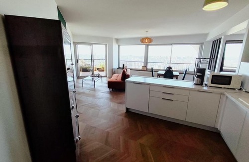 Bourg-l'Eveque Apartment | Wanderer Suite - Terrasse et Parking - Second Lodge Rennes - Location Bail Mobilité