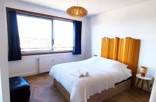 Bourg-l'Eveque Apartment | Wanderer Suite - Terrasse et Parking - Second Lodge Rennes - Location Bail Mobilité