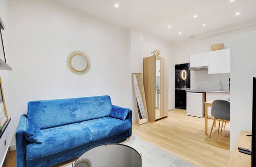 Quartier du Faubourg-Montmartre Apartment | Welcoming apartment - 1BR/4P - Grands Boulevards