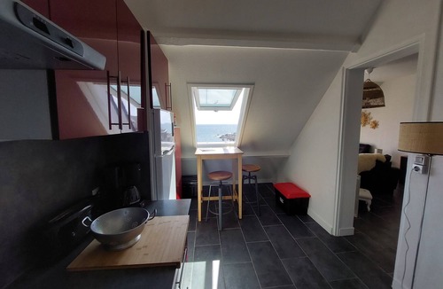 Le Croisic Apartment | Wild coastline, exceptional sea view, close to shops and TGV station