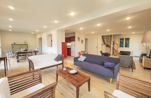 Saint-Philibert House | Wonderful private villa for 8 guests with WIFI, TV, terrace and pets allowed