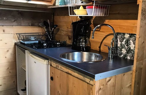 Saint-Martin-du-Vieux-Belleme Ski Chalet | Wooden chalet? Nature, Peace, and Serenity—Accommodates 3 People