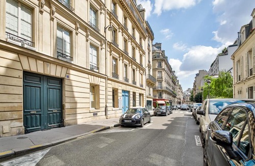 Faubourg-du-Roule Apartment | WS Champs-Elysées - Daru