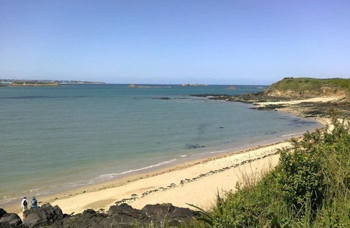 Saint-Benoit-des-Ondes House | ZEcamping 1* 2km plage chiens acceptés roulotte BBQ 22m2 2 pers
