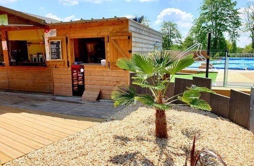 Loudeac House | ZEcamping 3* piscine dog friendly hammam locatif 29m2 4 pers