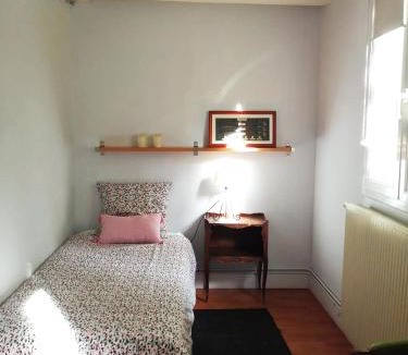 Saint-Jean-le-Blanc House | ZenBreak Chambre Vue sur Parc