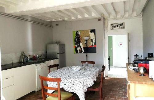 Saint-Jean-le-Blanc Bed & Breakfast | ZenBreak Sous les Toits