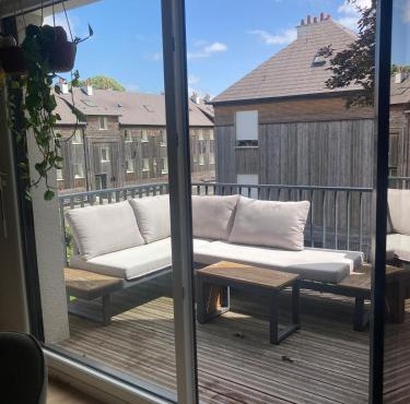 Élégant T3 avec terrasse plein sud, proche centre