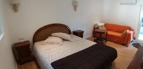 1 à 2 Chambres Climatisées chez Valérie Gouffé