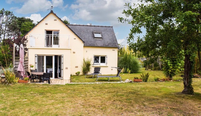1 bedroom beautiful home in Plouézec
