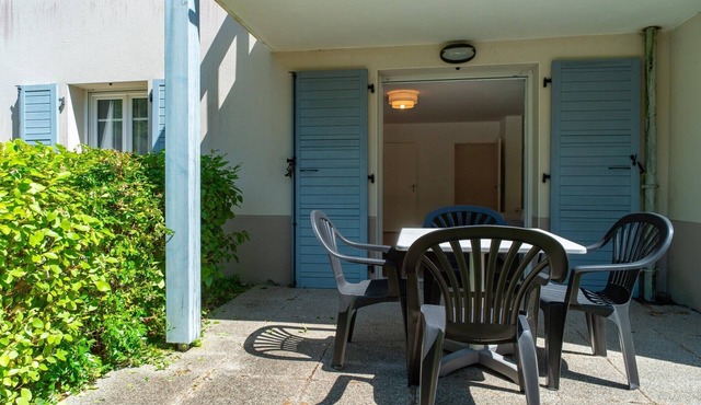 1BR Stay in Pont-Aven with Balcony