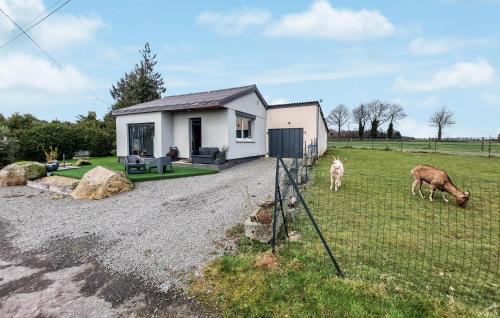 2 Bedroom Amazing Home In Parigné