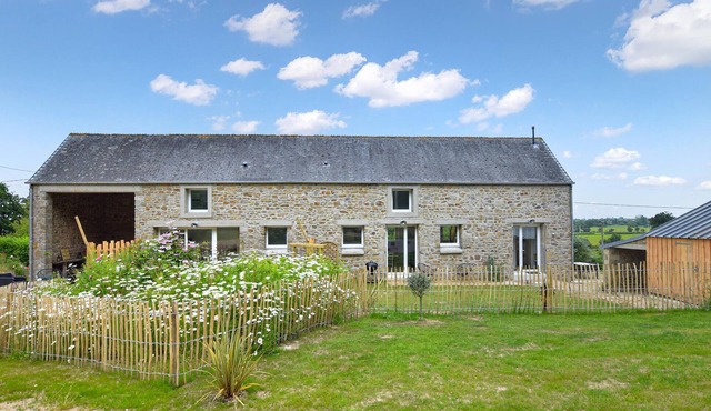 3 bedroom lovely home in La Pernelle