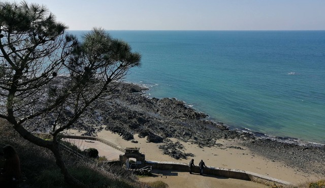 4 bedroom house near the sea