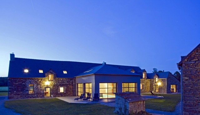 4-person gîte with heated indoor pool near La Gacilly Morbihan