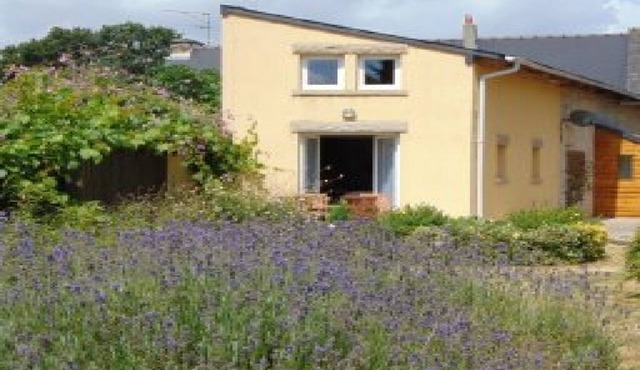 A peaceful retreat, 4 bedrooms, 3 bathrooms - 9 guests