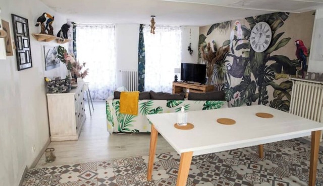 Agréable Maison de Ville Avec Extérieur