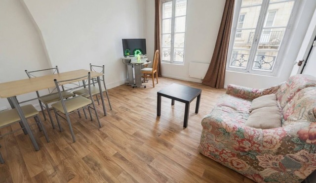 Apartment 4 pers hypercentre de Caen rue de Bras
