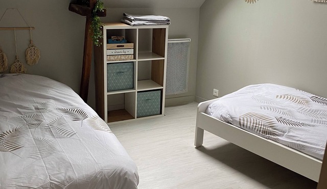 Aux Petits Bonheurs family house sleeps 7 - Near pointe du Hoc