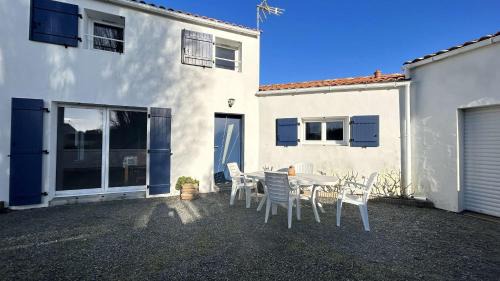 BA000-17F Mais 4 pièces - 6 couchages BARBATRE