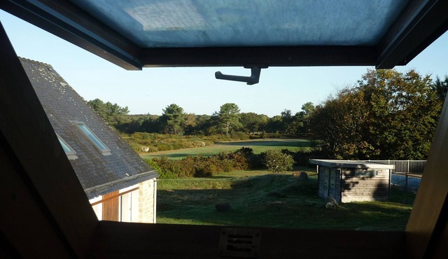 Beach cottage, summer festivals, and golf in Bénodet, southern Finistère