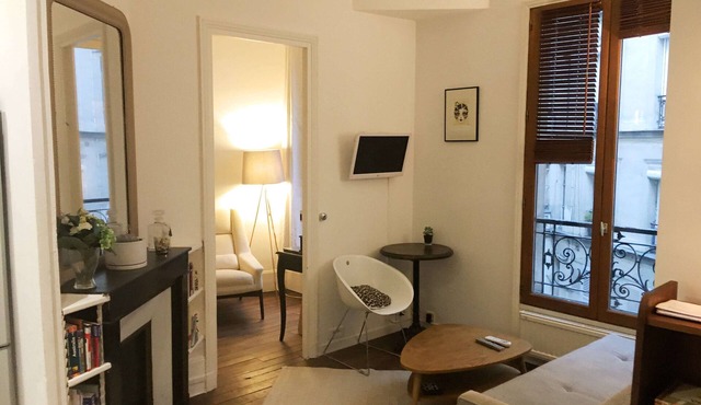 Beautiful & comfy 1 bdrm in trendy 9th district