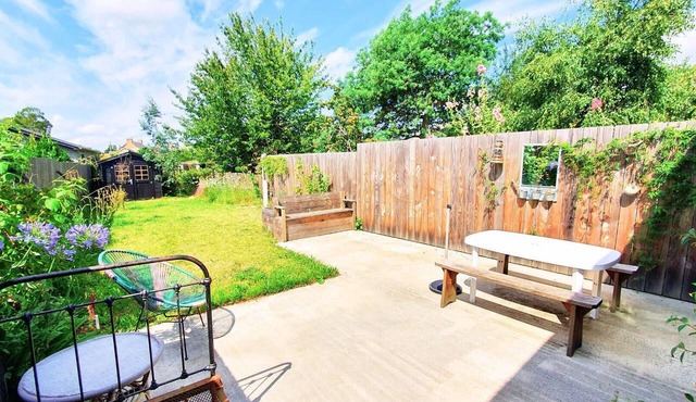 Beautiful house with a garden near Saint-Malo