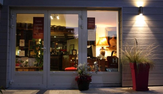 Bomotel