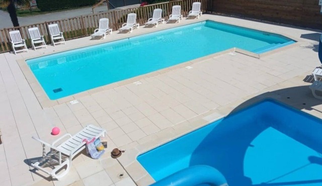 Camping 3 étoiles - Piscine - ccbgdcf