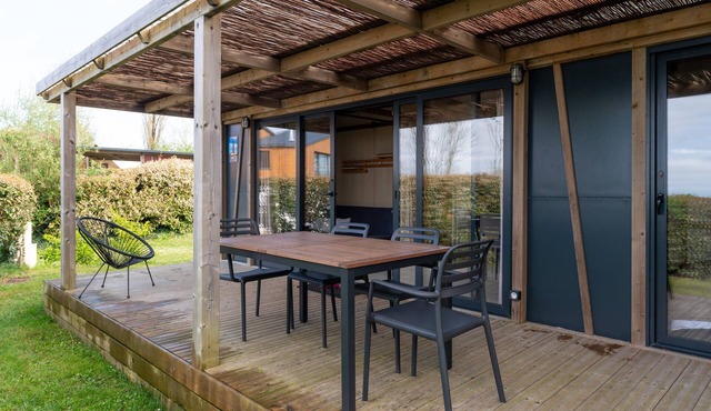 Chalet "30m² Le phare d'Eckmühl" in Plouhinec, 500m from the beach, sleeps 5