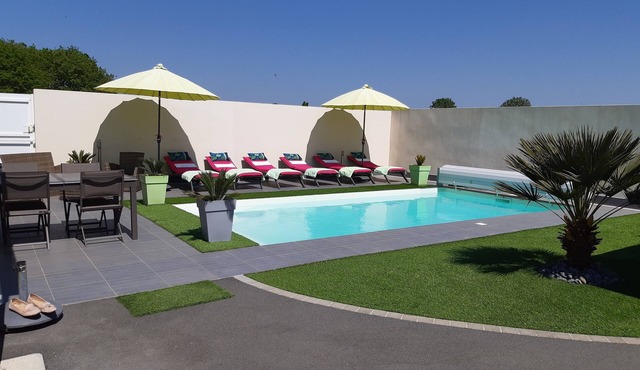 Charming wellness house at josette's - special discount month june