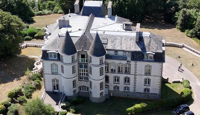 Classified 2* Gites de France - Château de LOCQUERAN - Chèques vacances ANCV