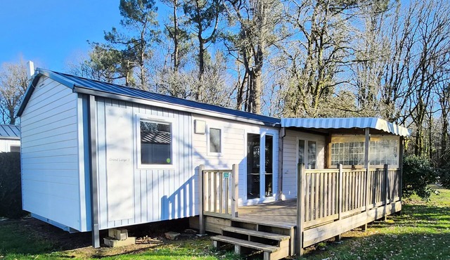 Comfort 4-Room Mobile Home for 6 People + TV