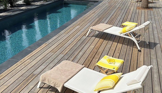Contemporary villa with swimming pool on the Rhuys peninsula