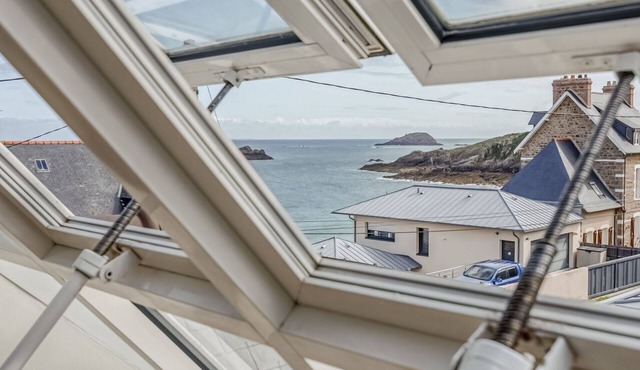 Cosy apartment for 7 guests with WIFI and terrace