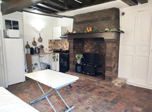 Cottage spirit in Normandy - typical studio