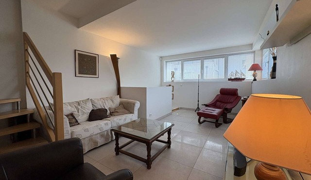Cozy 3-Level House in La Baule, 2 Terraces, Near Beach & Shops, Sleeps 6