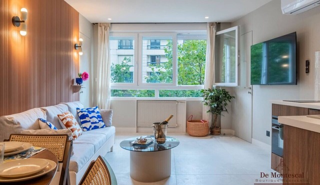 De Montescal - Hot tub & A/C Apartment